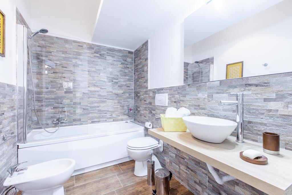 Del Falco Boutique Rooms San Pietro Rome Bagian luar foto